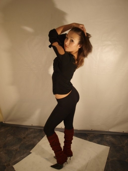 Сексуальная брюнетка с аппетитной фигурой ждет именно тебя для страстной встречи. Откровенные фантазии и нежные ласки гарантированы. 22405, 21 год